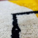 Moroccan Berber rug 250cm x 150cm