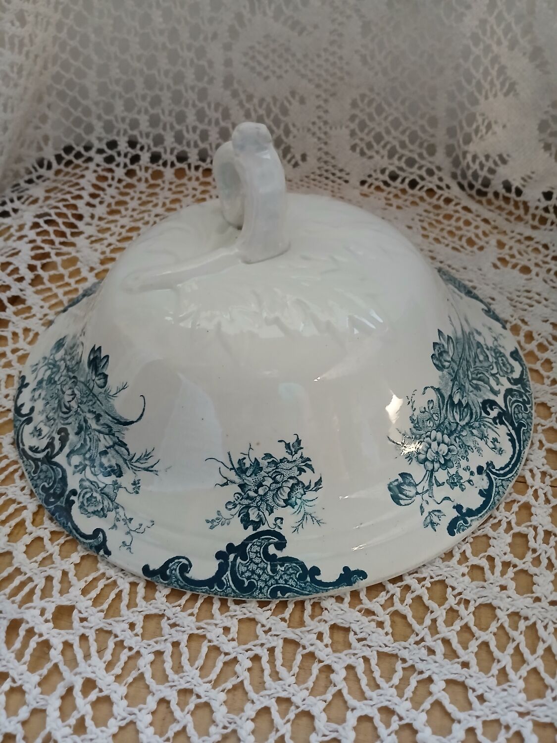 Antique Ironstone Soup Tureen