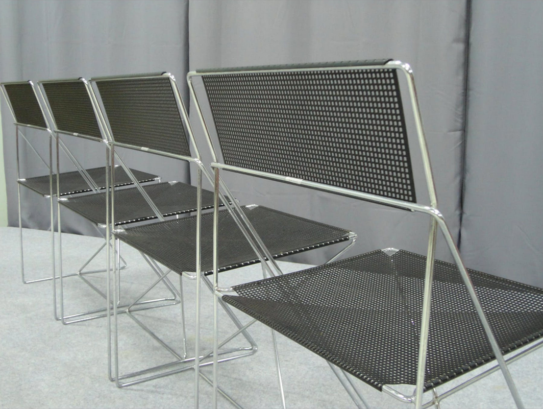 Four chairs X-Line 1977