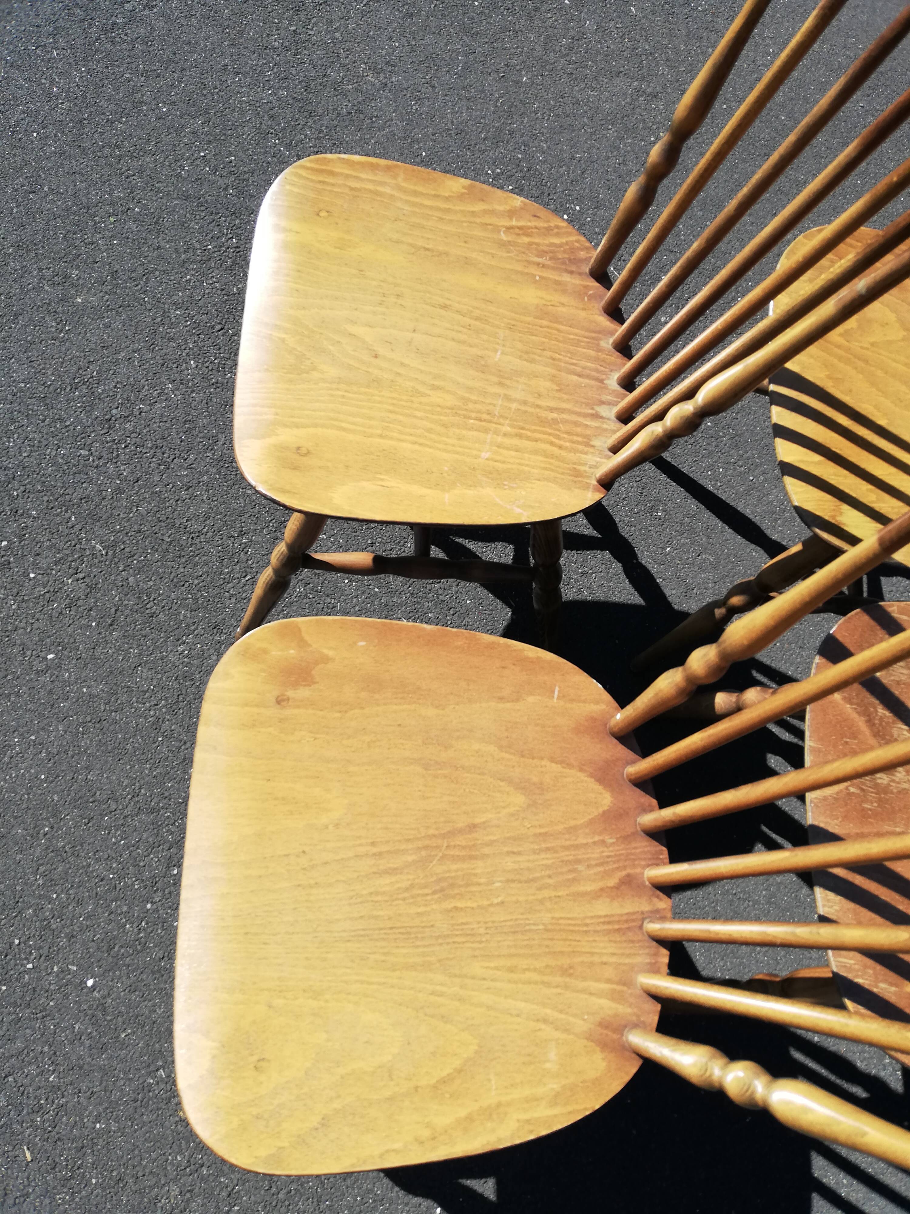 Series of 6 Baumann bistro chairs model Tacoma