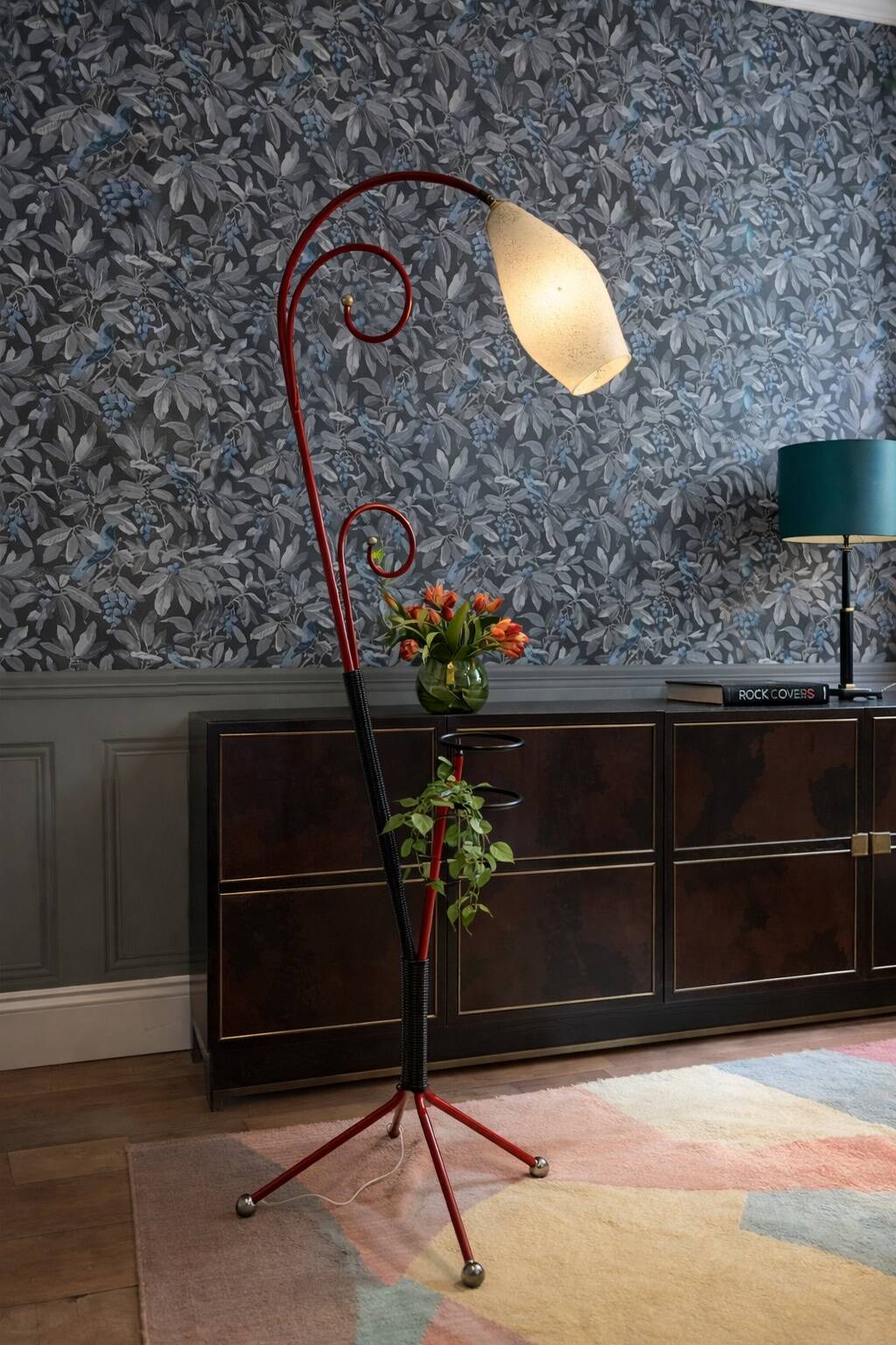 1950 red tripod floor lamp with plant holder | Opaline | Swan neck