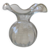 Glass ball vase with corolla