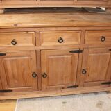 3-door sideboard in aged tinted pine