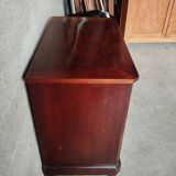 Commode