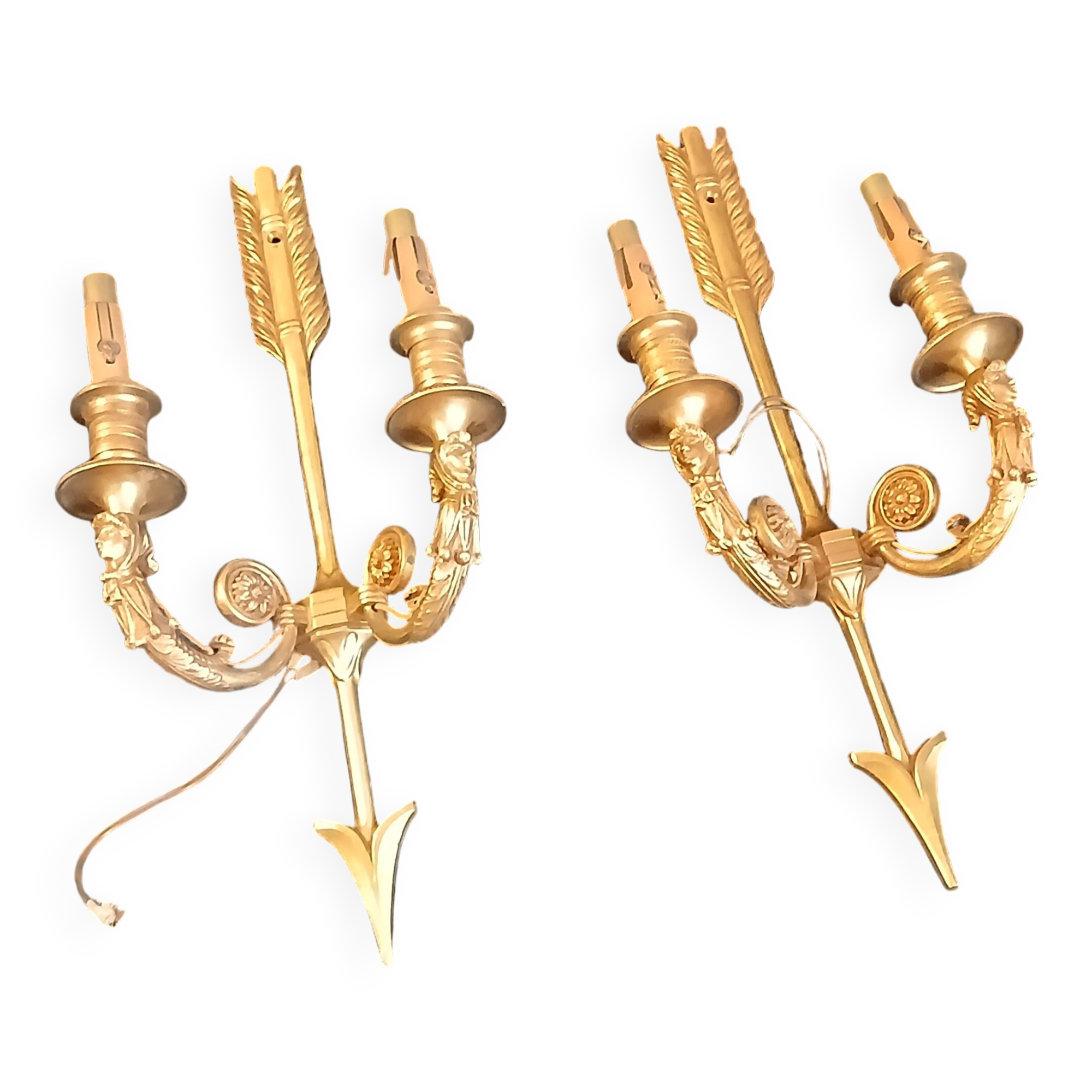Paire d'appliques en bronze doré style empire.