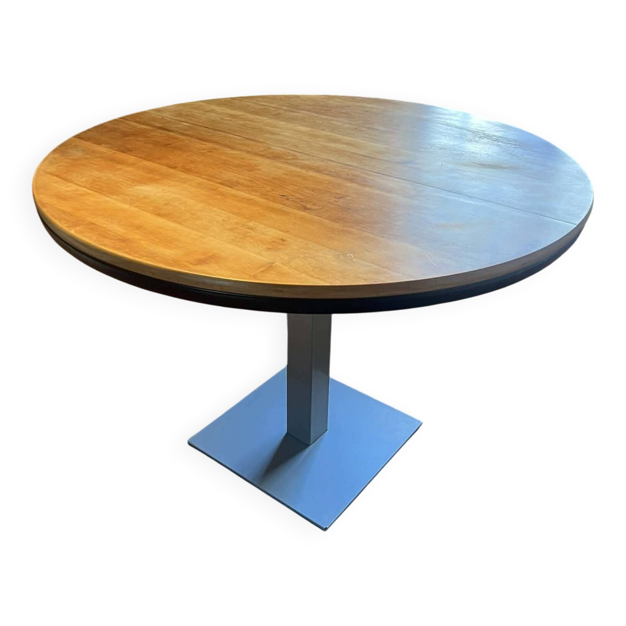 round table