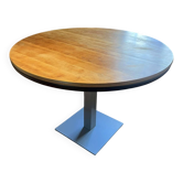 round table