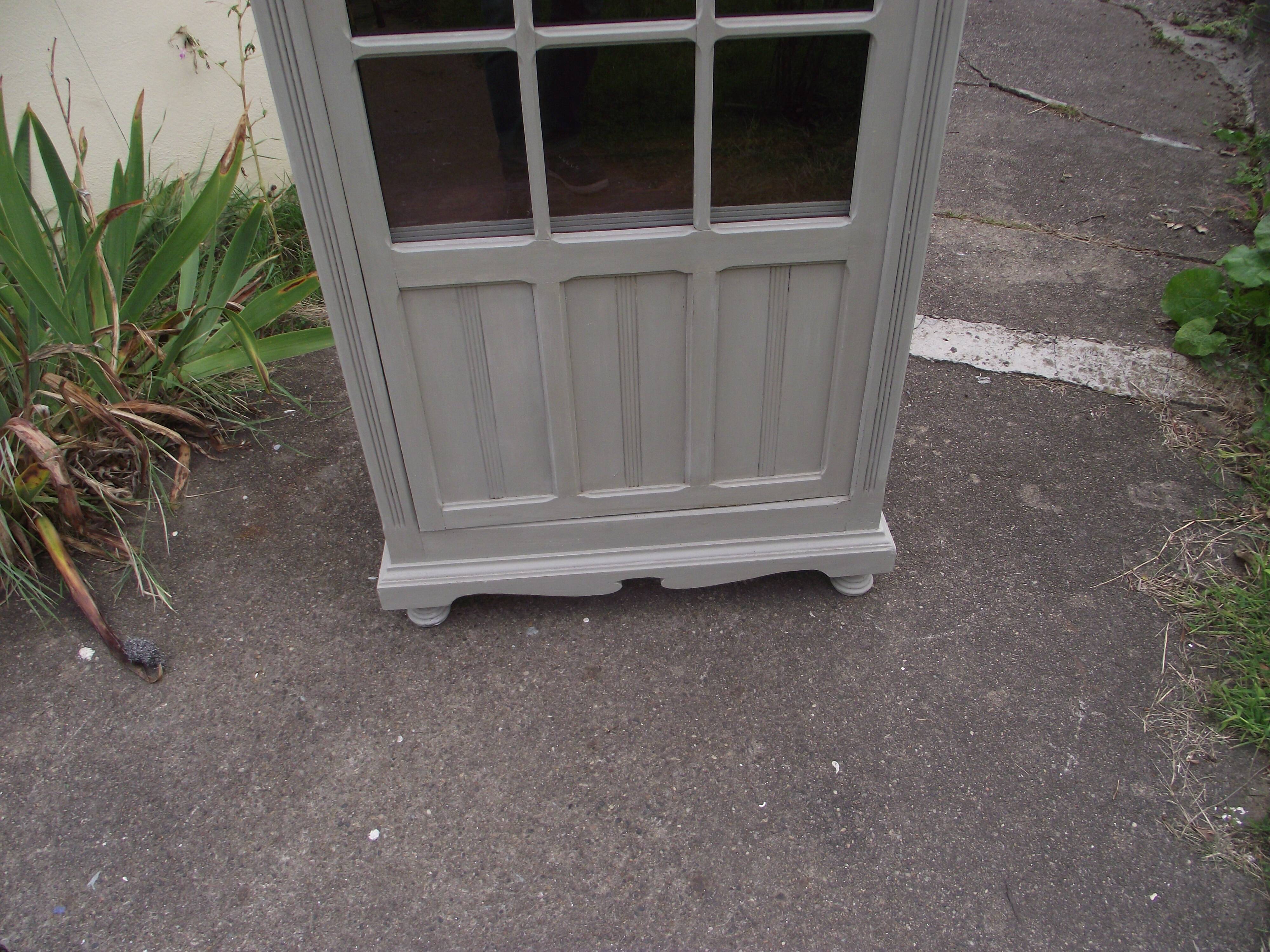 Parisian glazed wardrobe