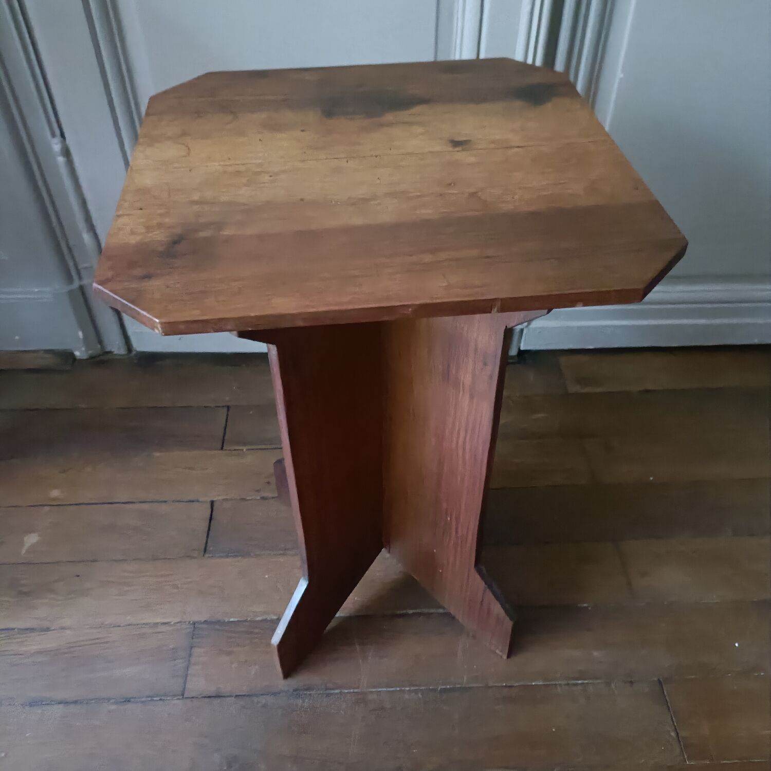 Occasional table, Art Deco side table