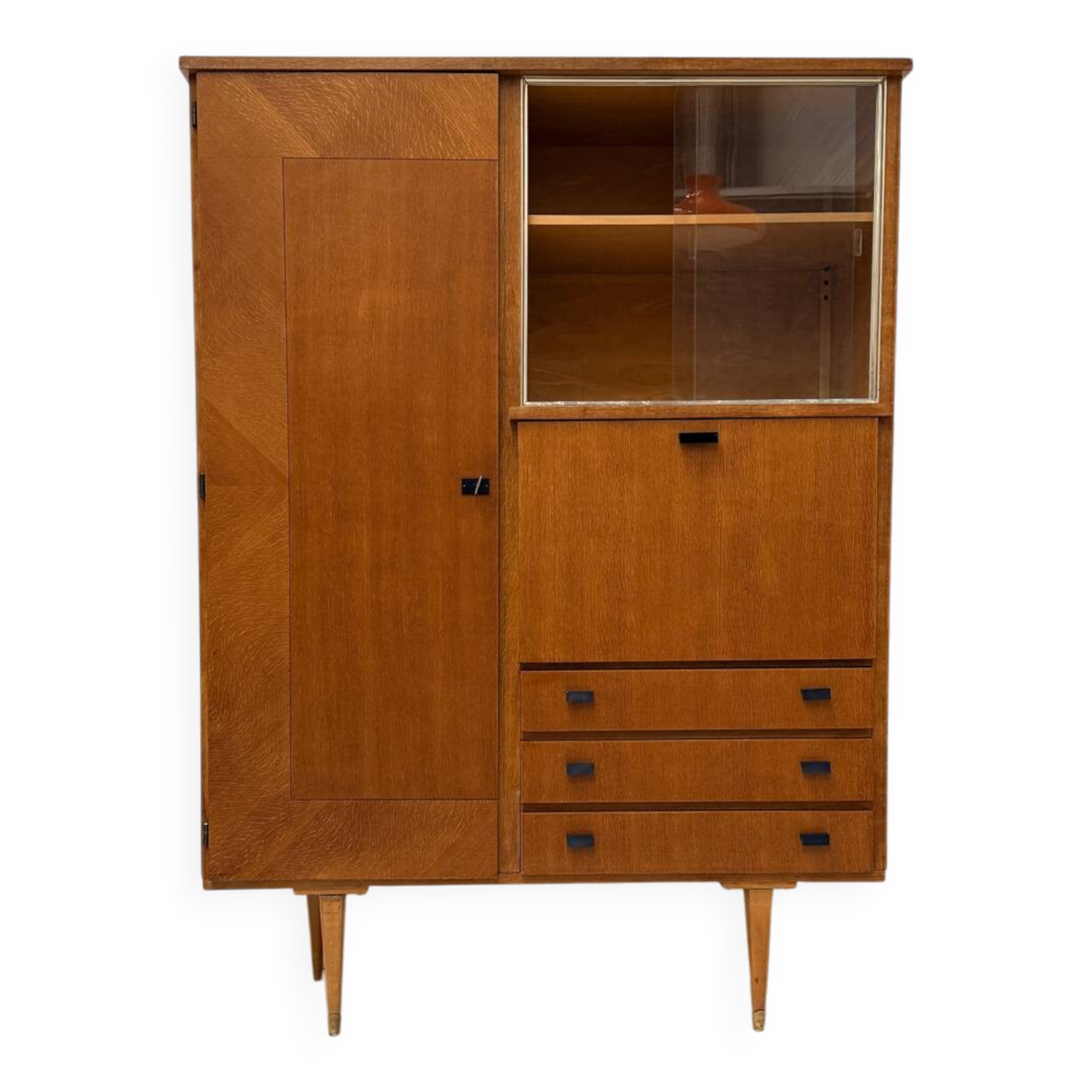 Vintage 50s wardrobe