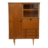 Vintage 50s wardrobe