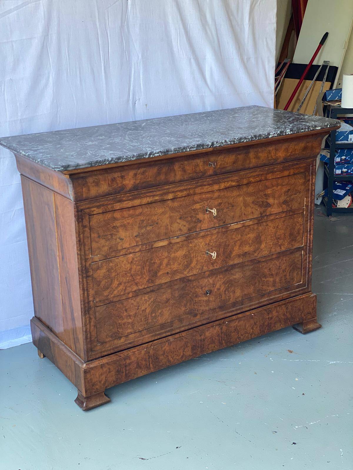 Vintage Louis Philippe chest of drawers in burr walnut and gray marble