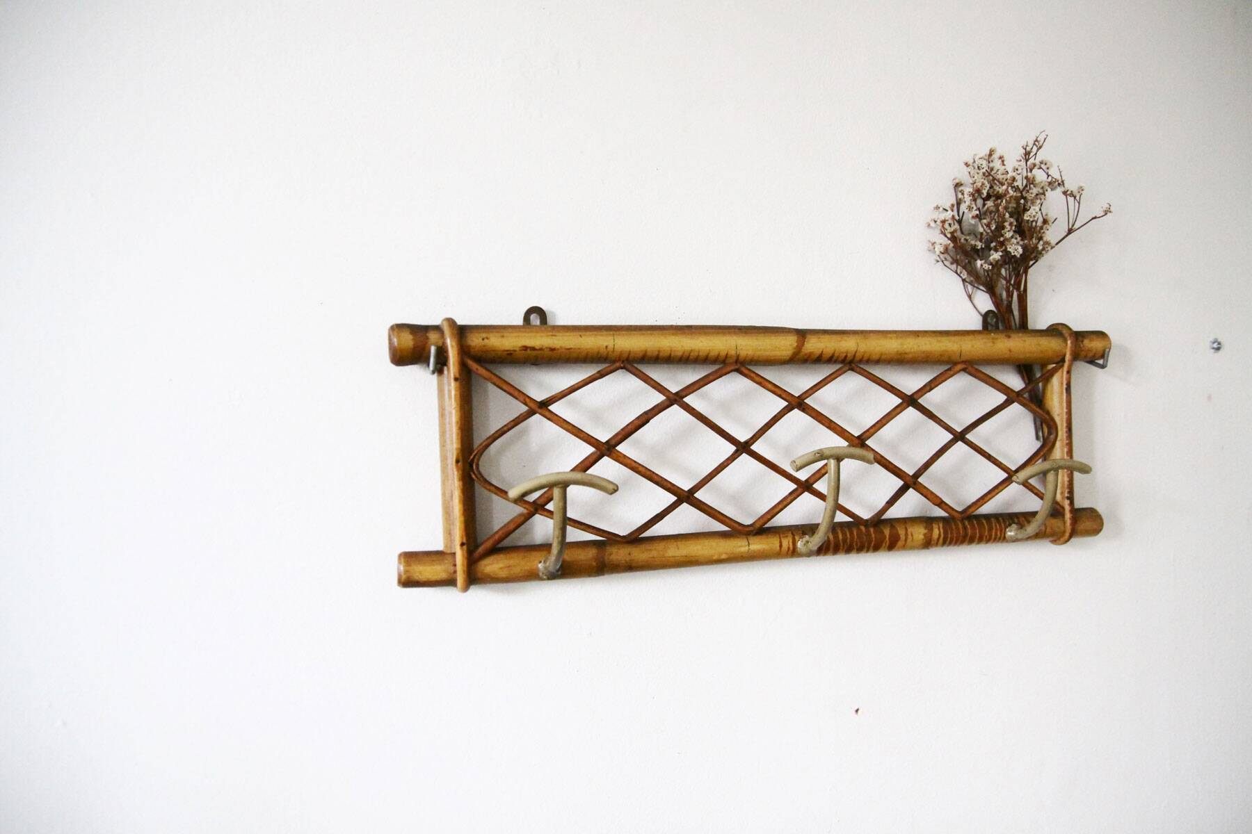 Rattan hooks
