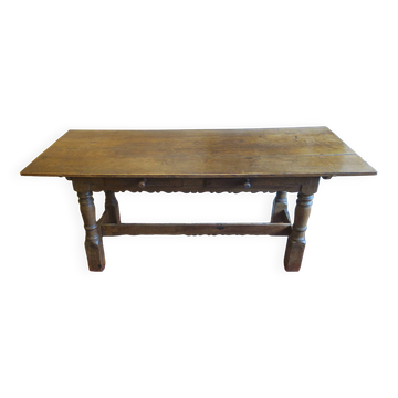 Table à manger ancienne en chêne patiné, 18ème siècle