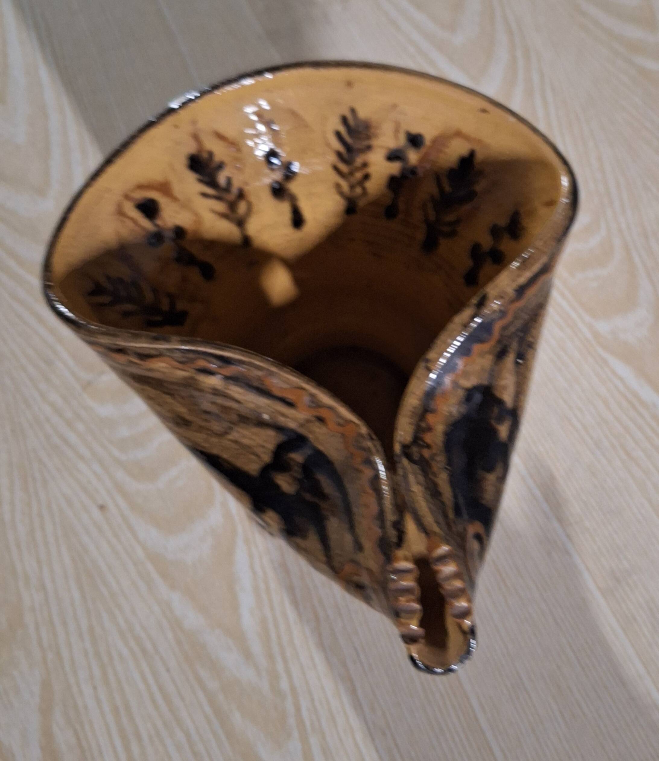 Pichet Zoomorphe signé L Risse. Pièce unique 1962