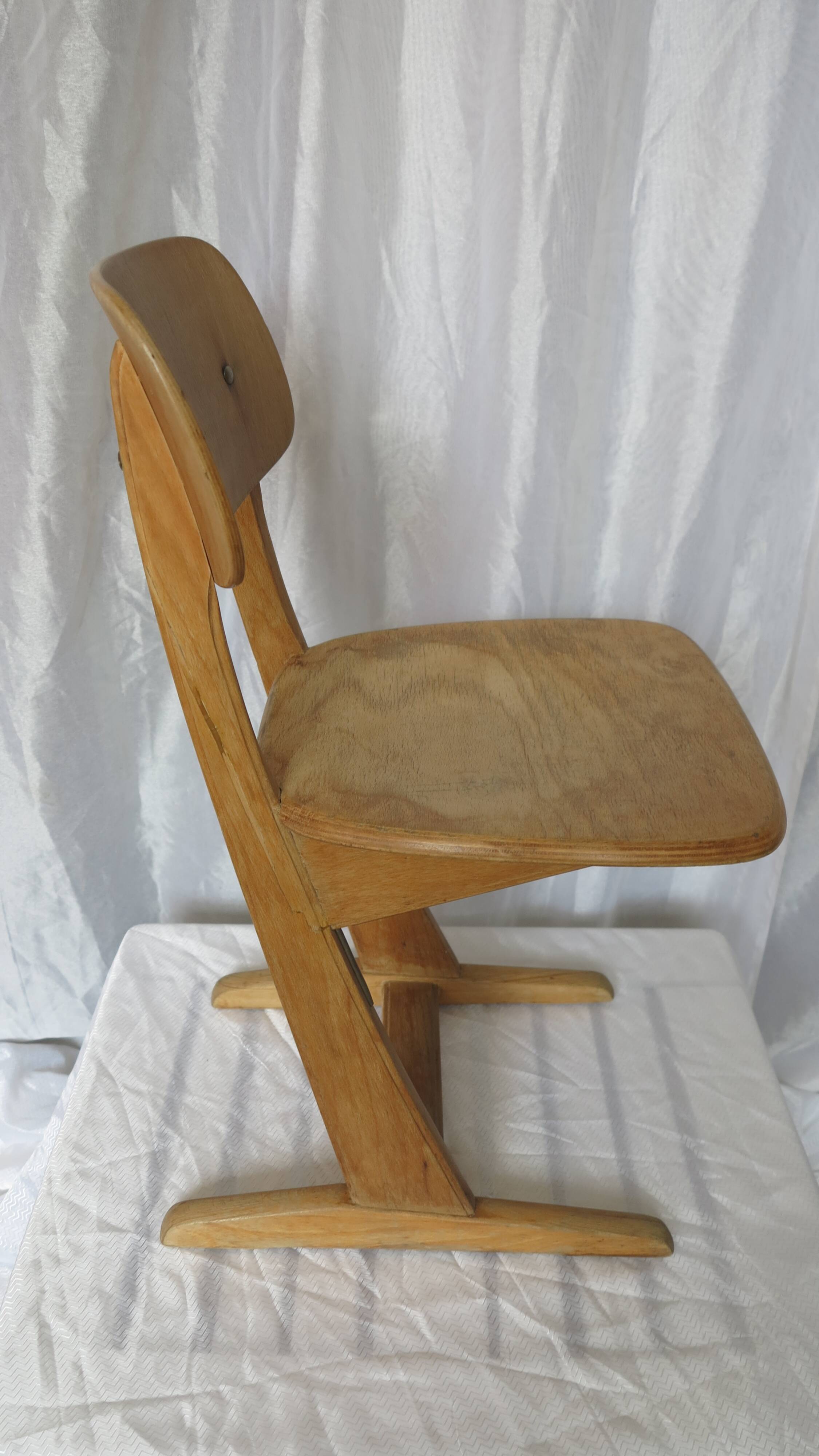 chaise enfant design bois clair