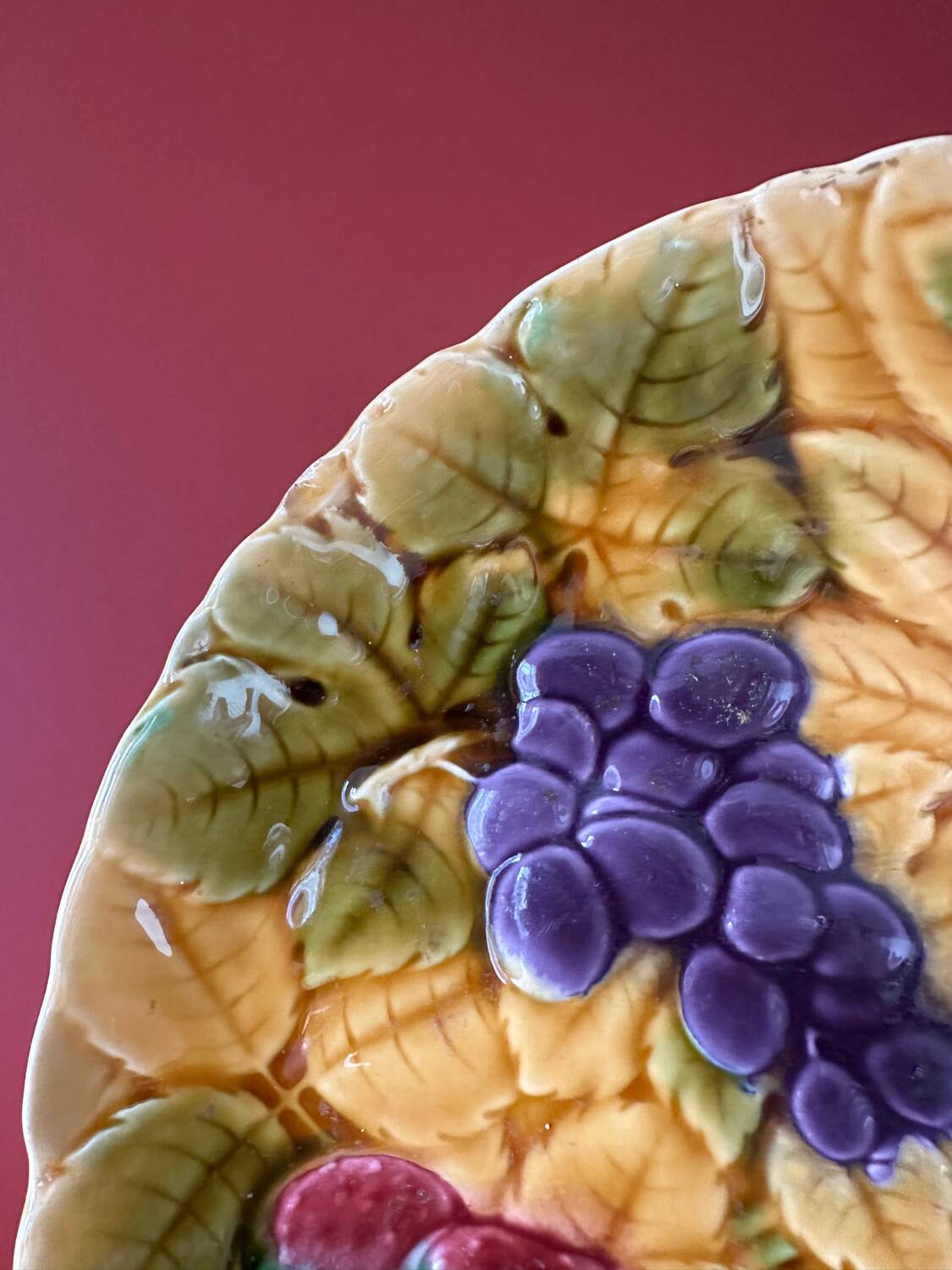 Sarreguemines barbotine plate