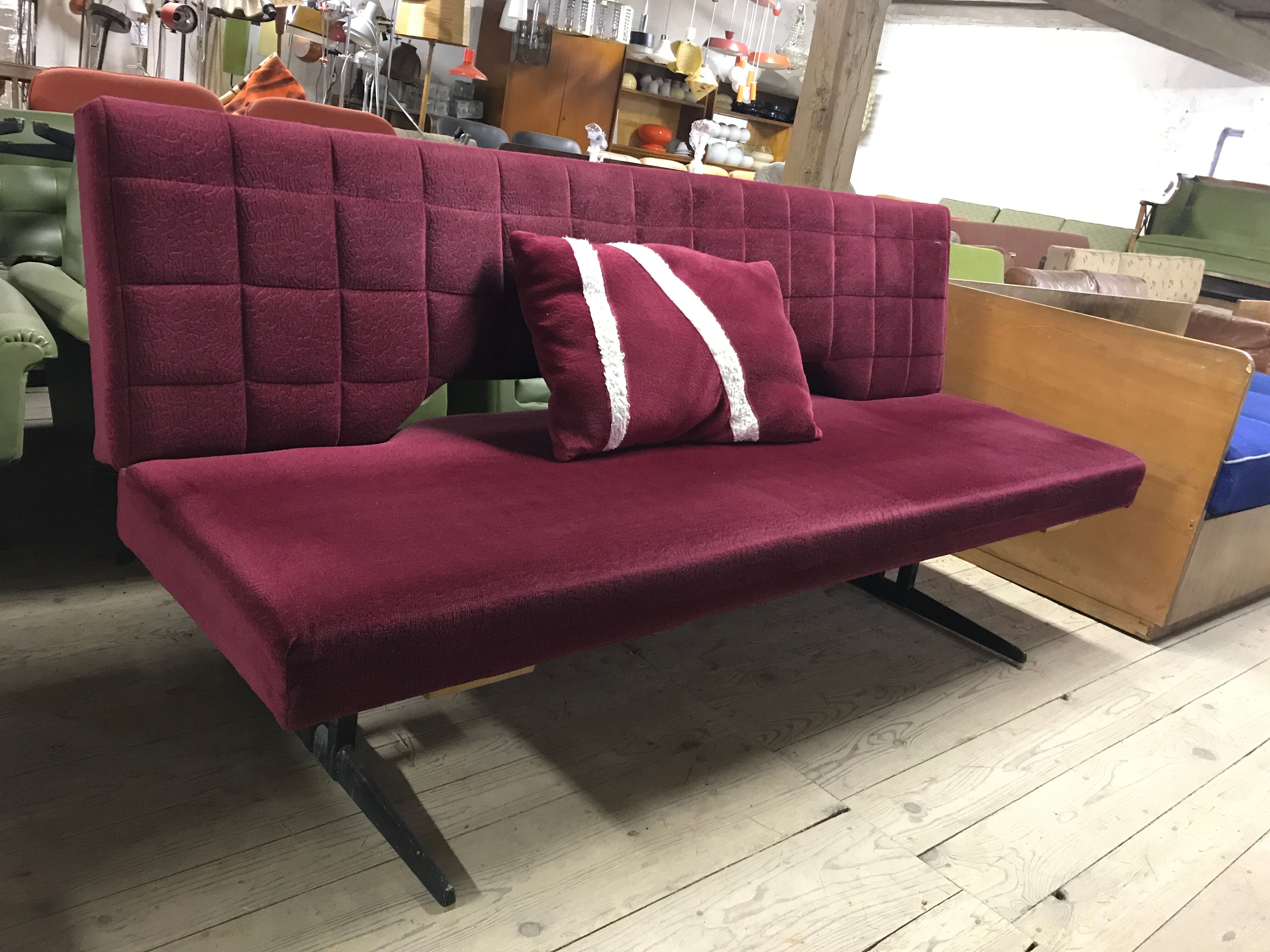 Adjustable sofa Miroslav Navratil