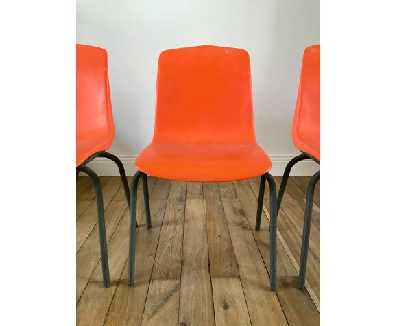 Trio de chaises d'enfant orange Grosfillex années 70