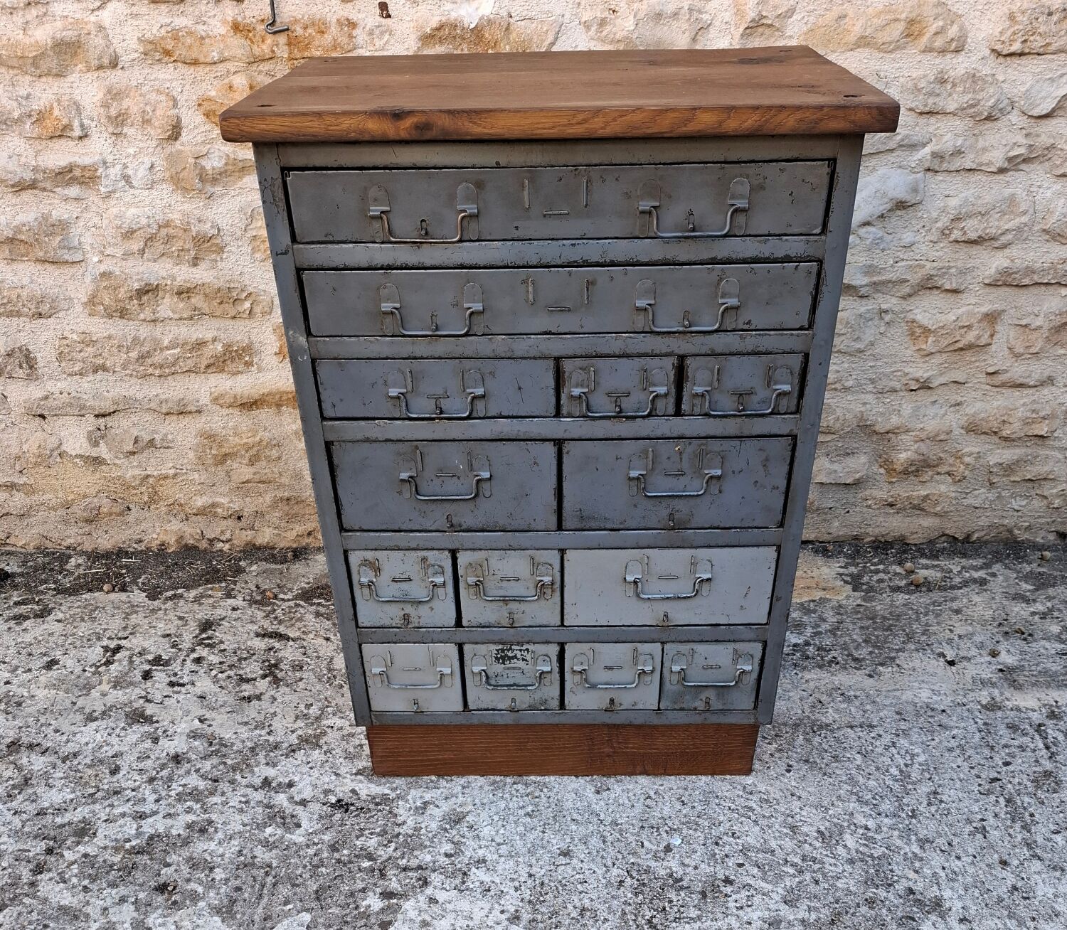 Military metal drawer cabinet