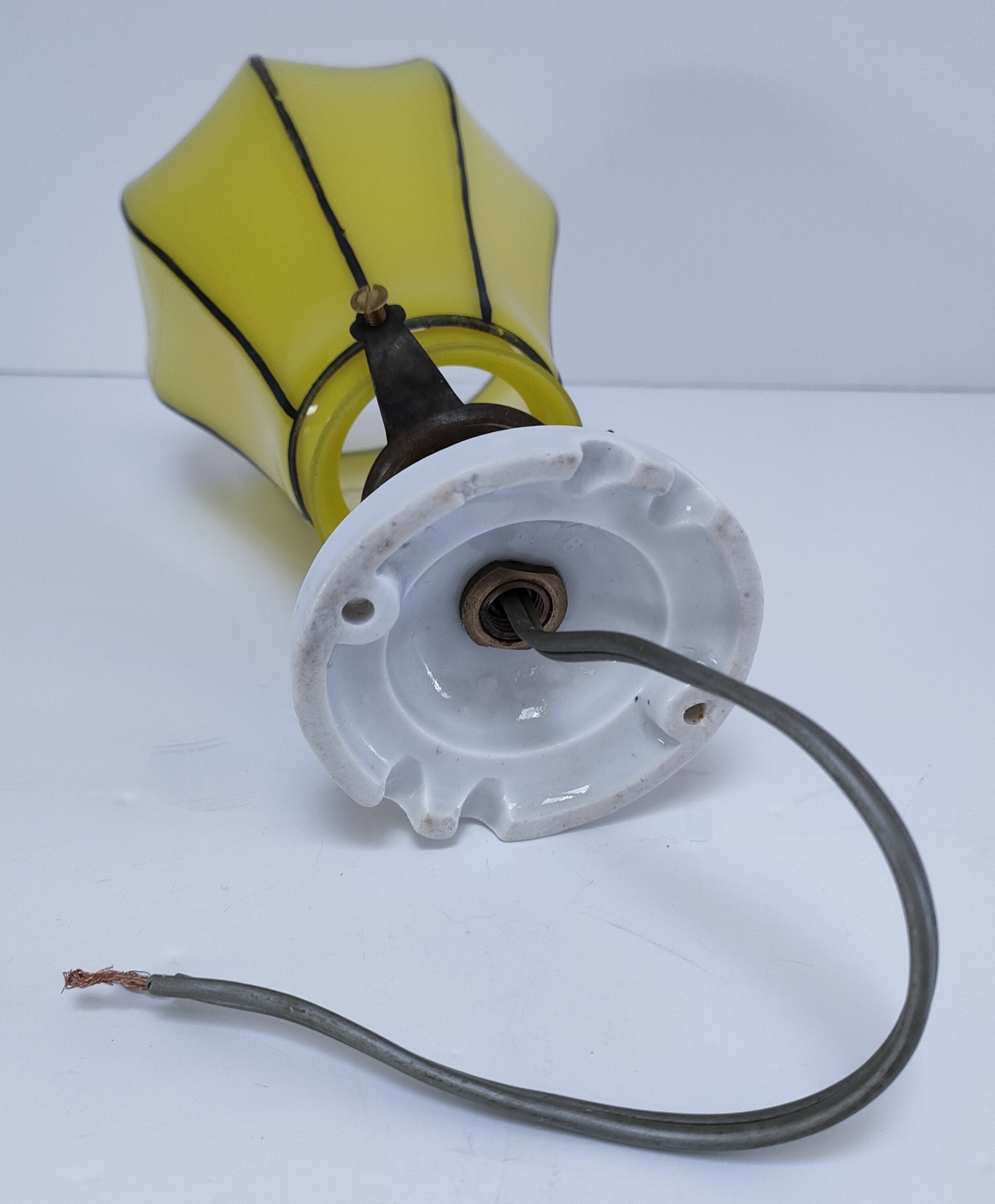 Yellow glass porcelain lamp, early 20th century