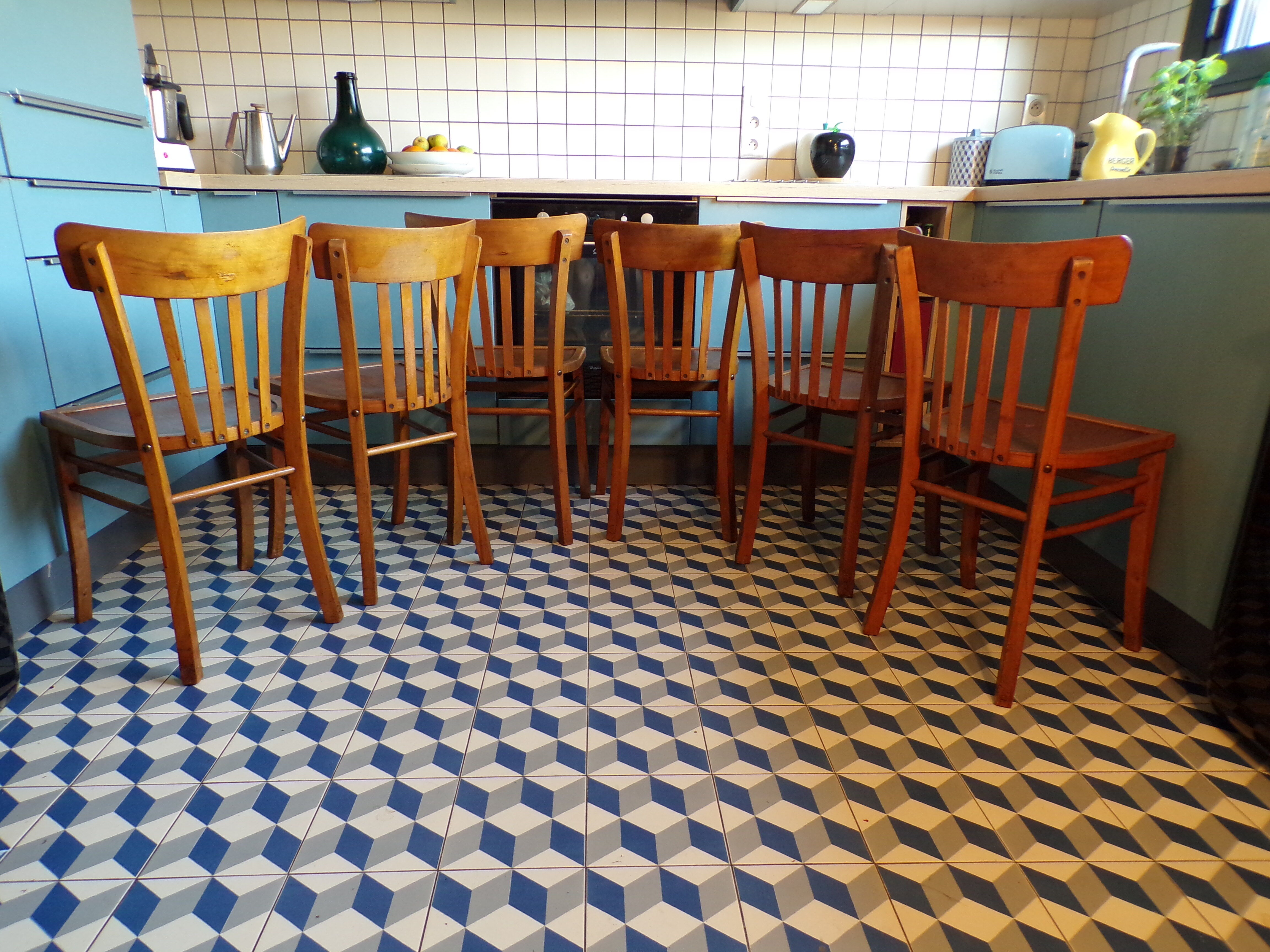 Suite 6 vintage bistro chairs