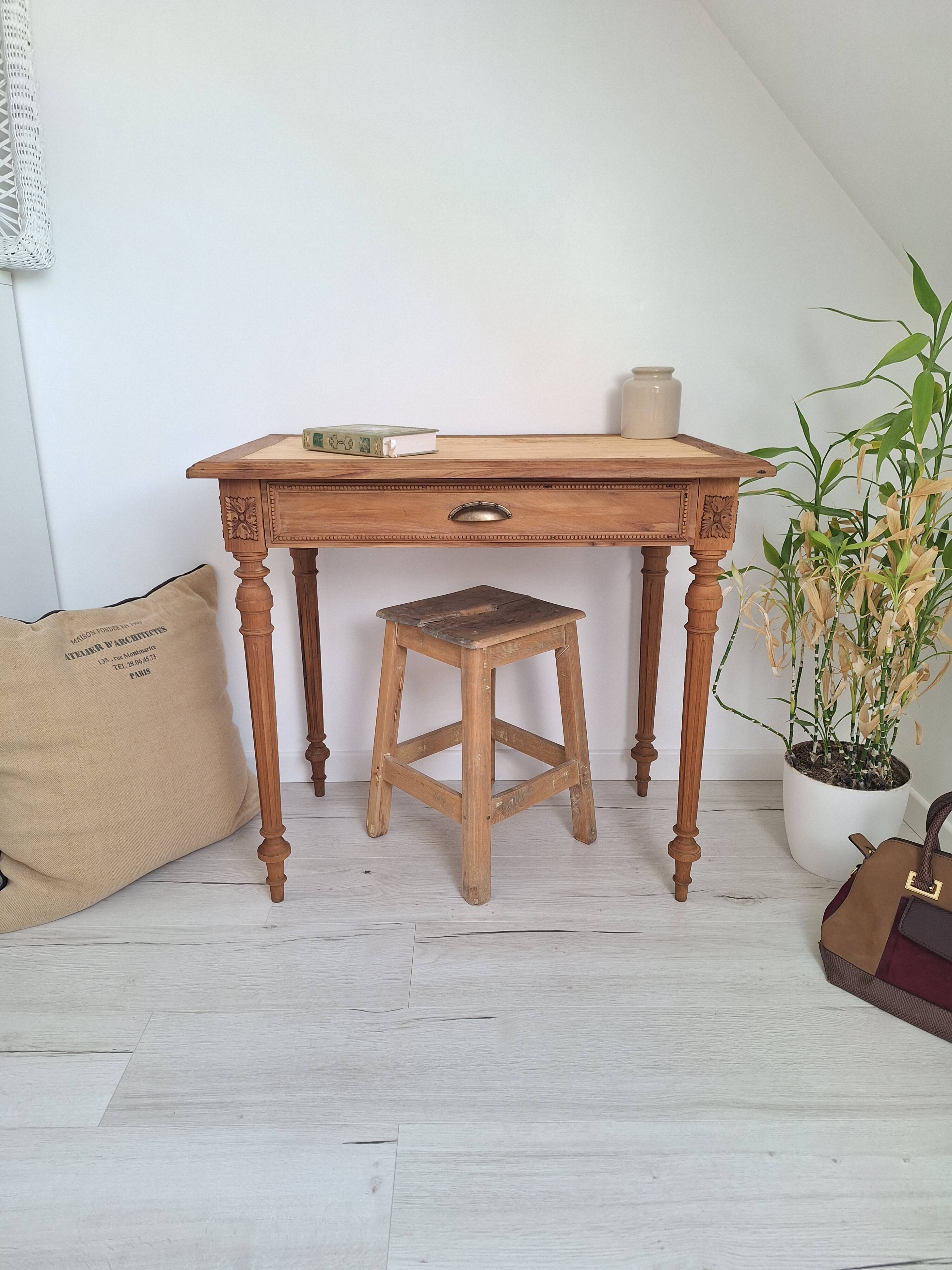 Antique solid wood desk – Late 19th century (1880-1900) – Restored