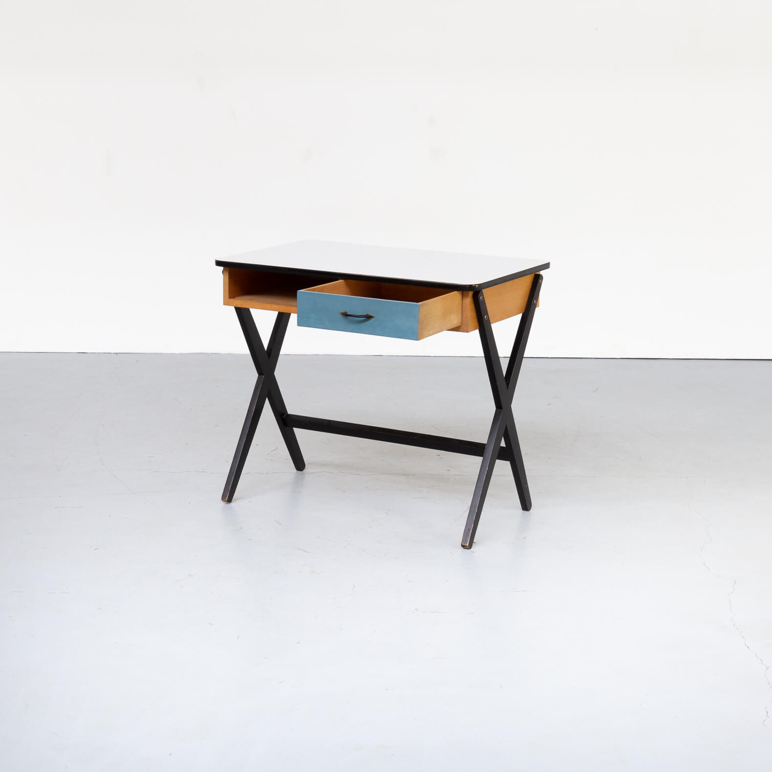 Coen de Vries wooden writing desk for Devo, 50