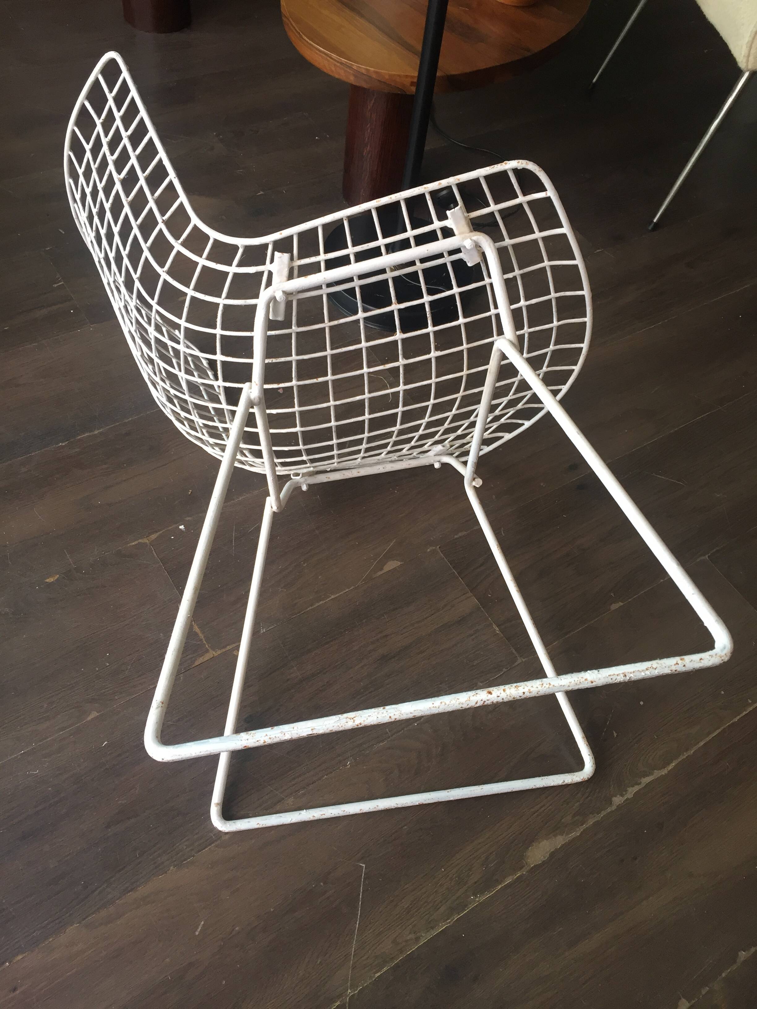 Chair Bertoia