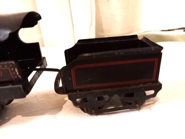 Petit train mécanique JEP, comprenant locomotive, tender, wagon lits, rail, années 1930