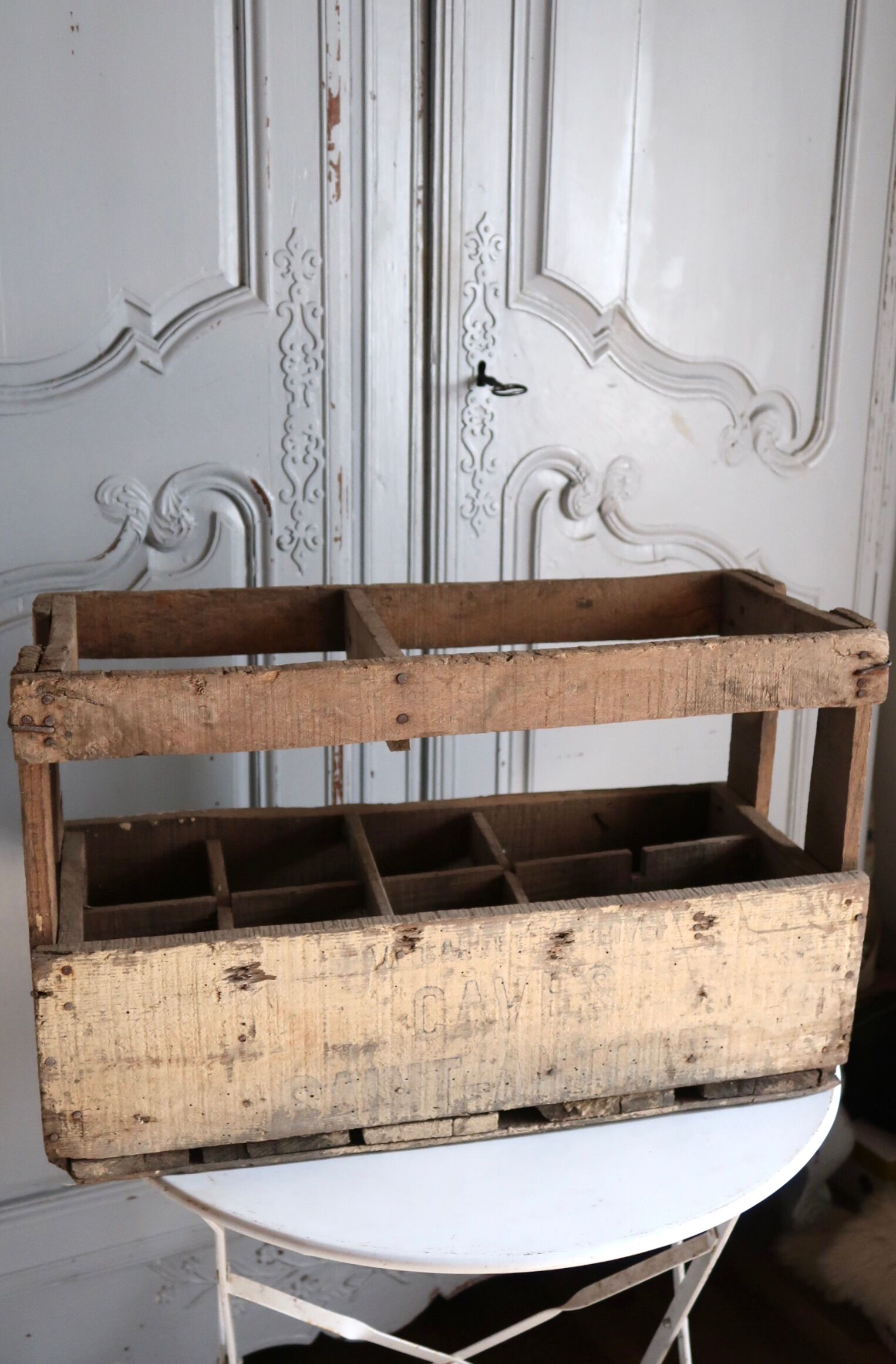 Wooden bottle locker box