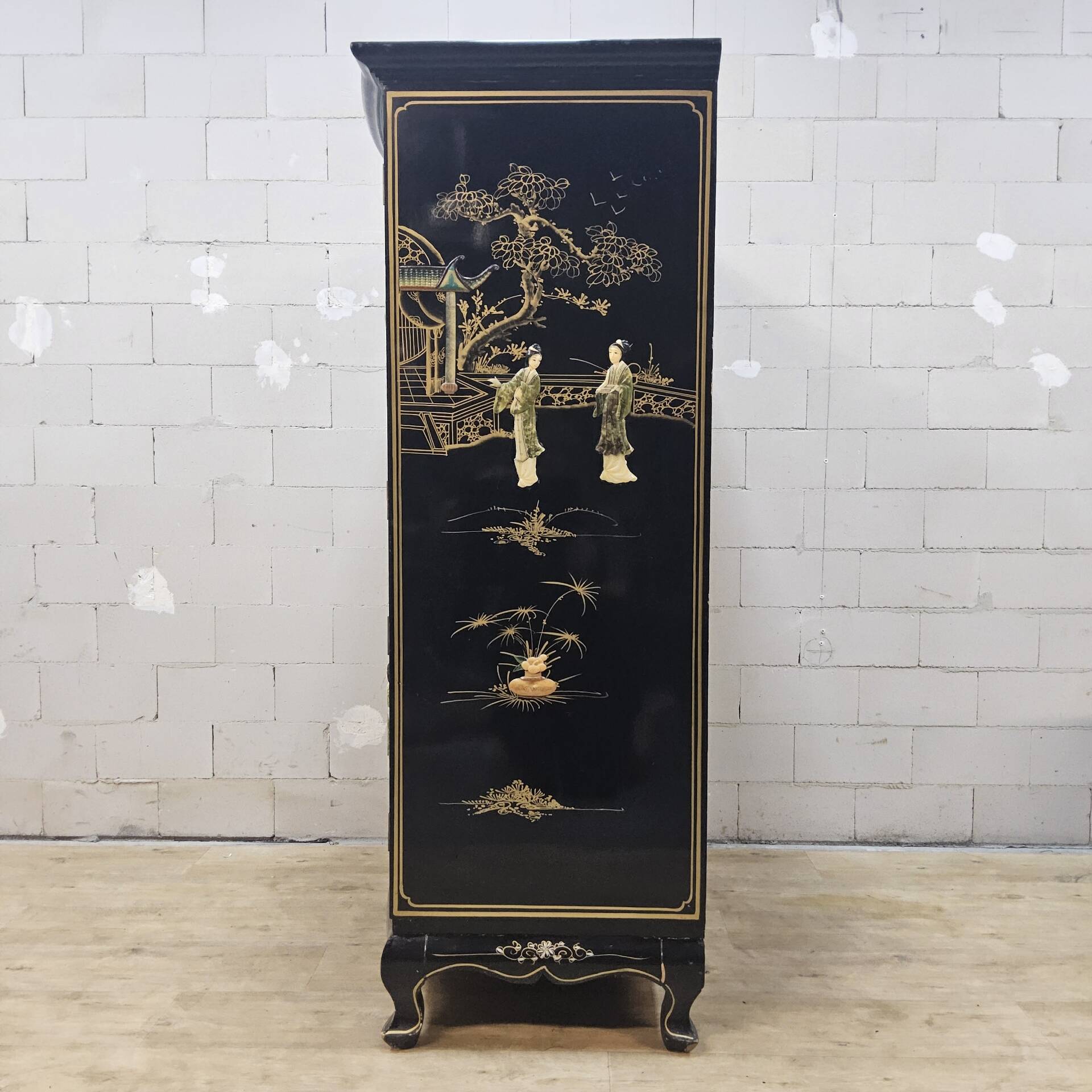 Vintage Chinese black lacquer cabinet soapstone, mother-of-pearl bohemia