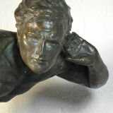Sculpture régule Art Déco sur socle marbre J. De Roncourt