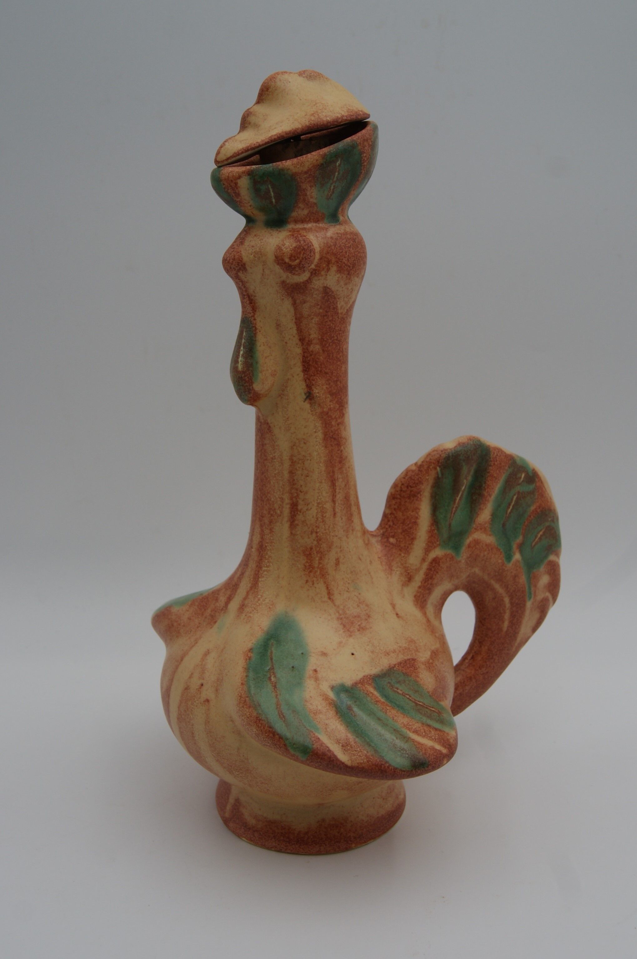 Ceramic carafe vintage chicken