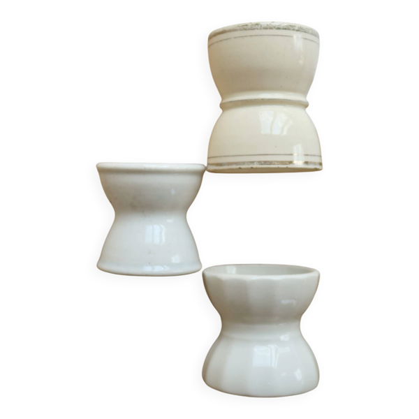 3 coquetiers diabolo vintage dépareillées faïence