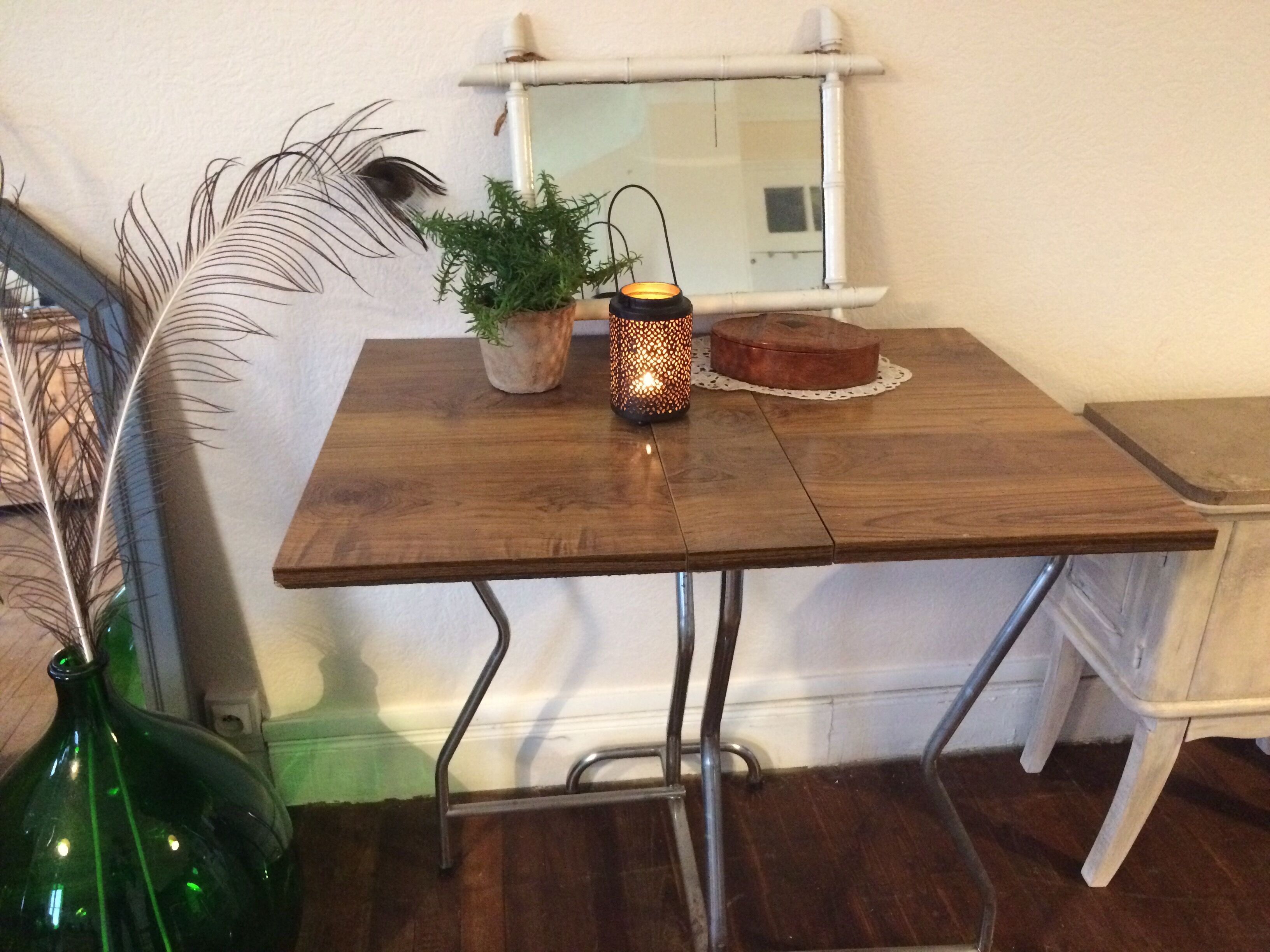 Formica table with folding flaps