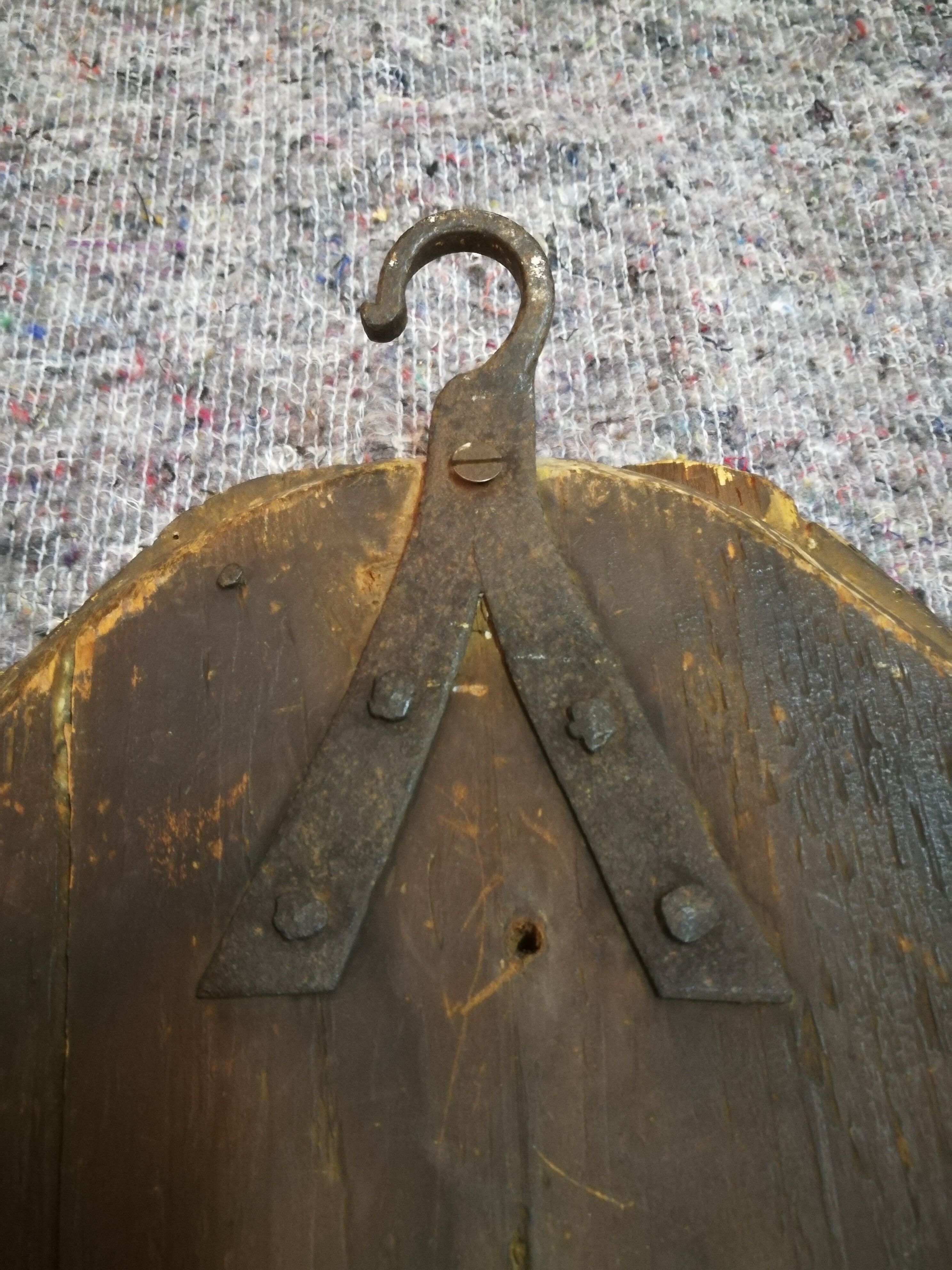 Mirror era Louis XV in gilded wood