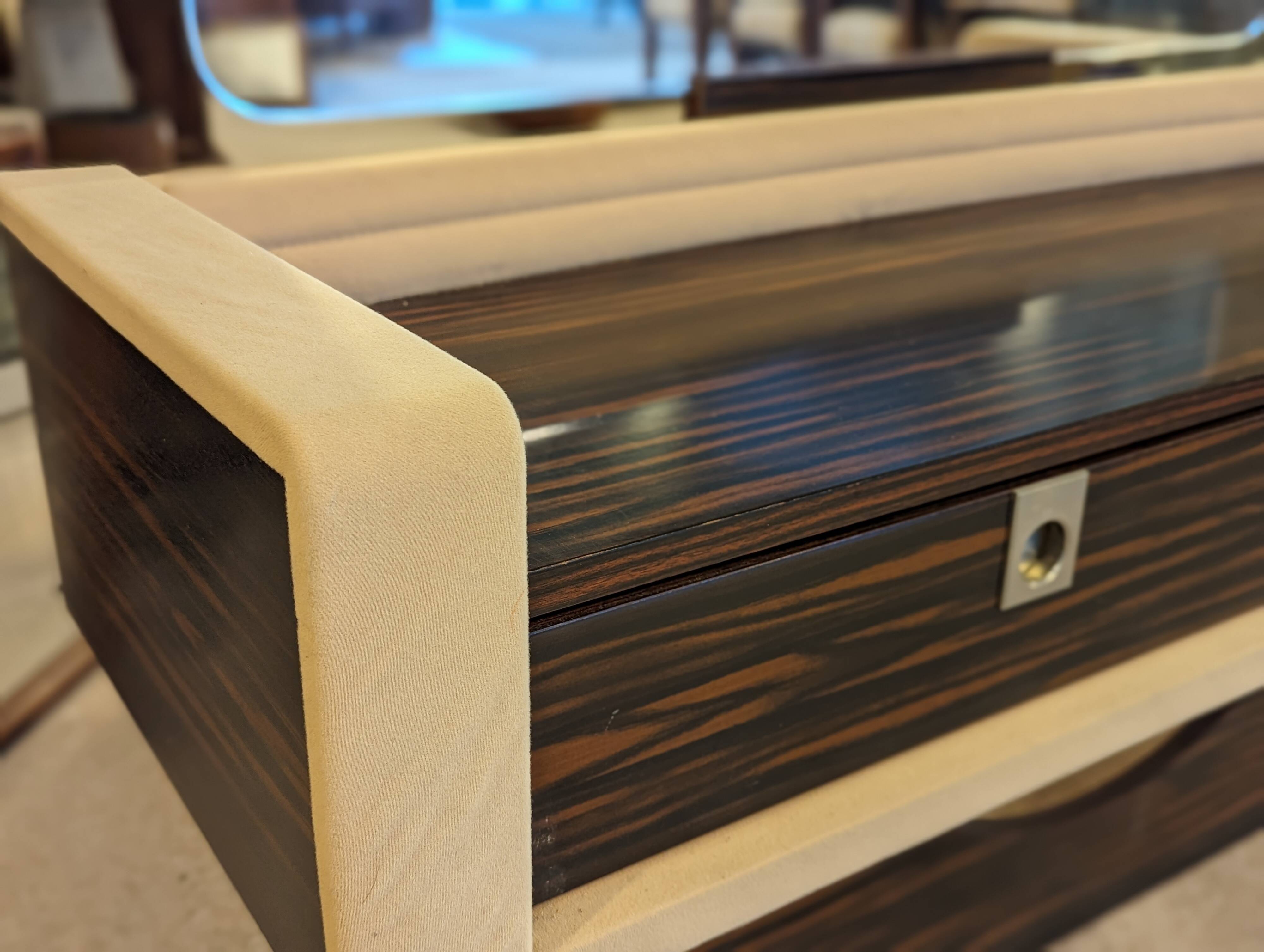 Vintage dressing table