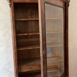 Dresser / cabinet