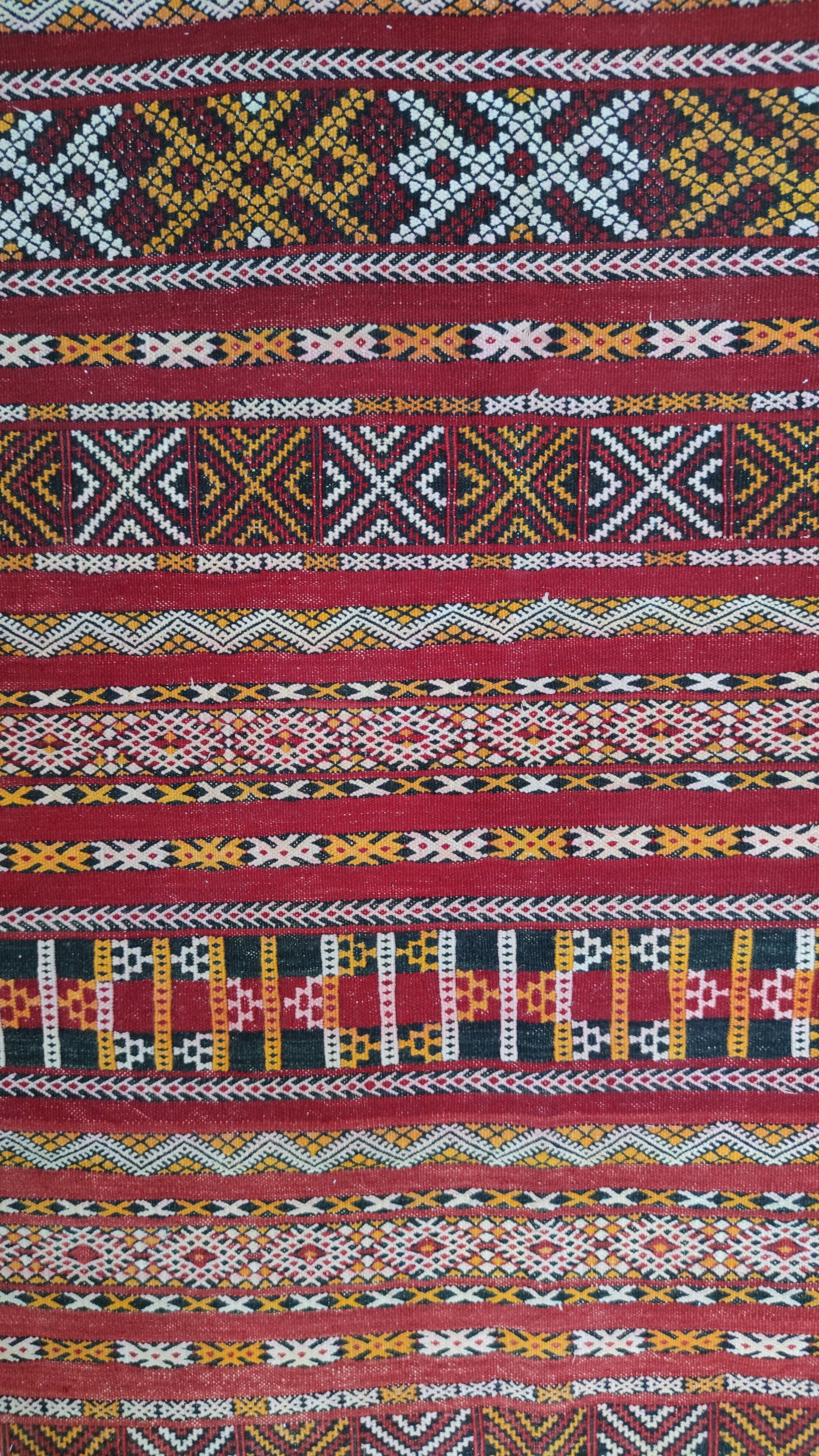 Berber carpet 220 x 150 cm