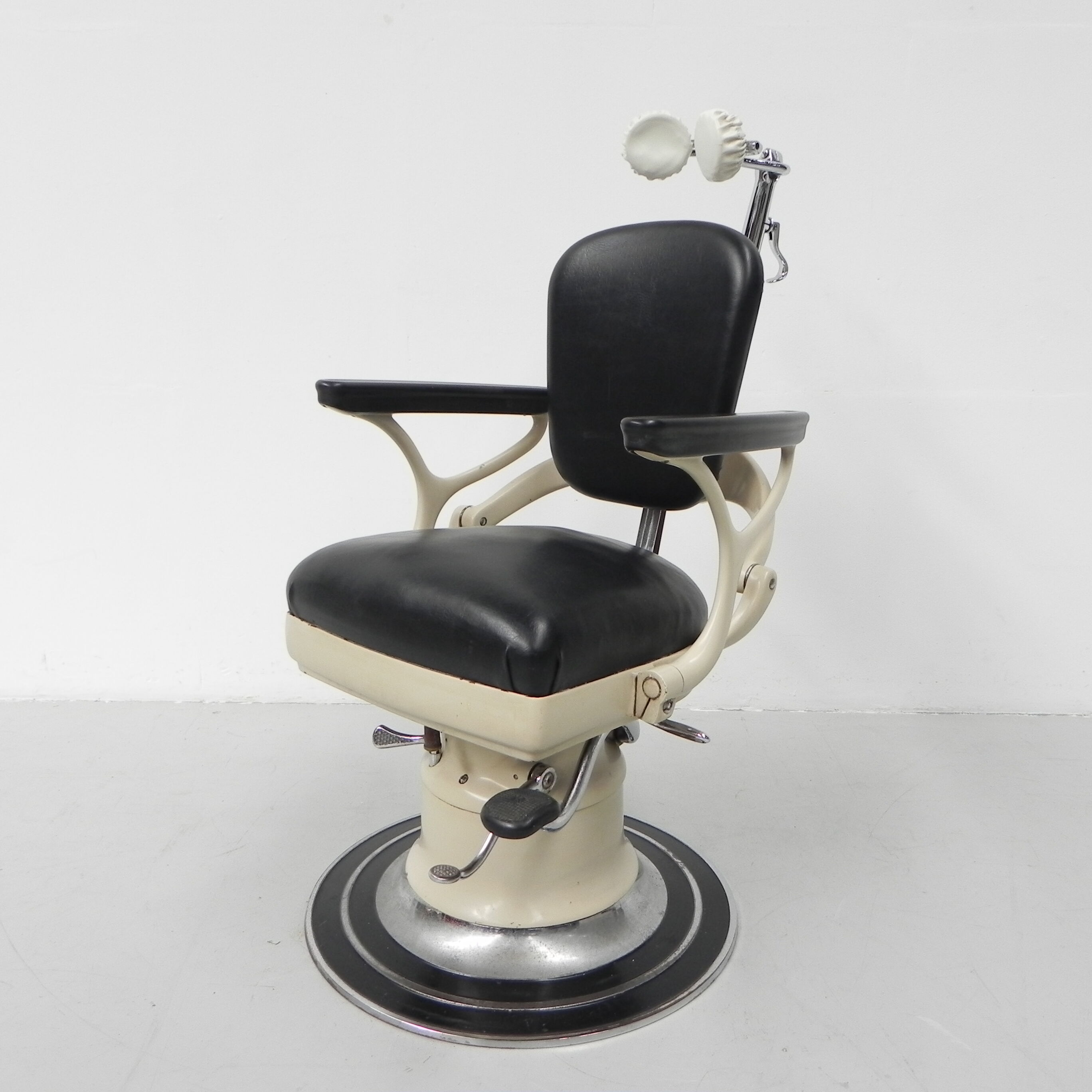 Cast iron dental chair Ritter