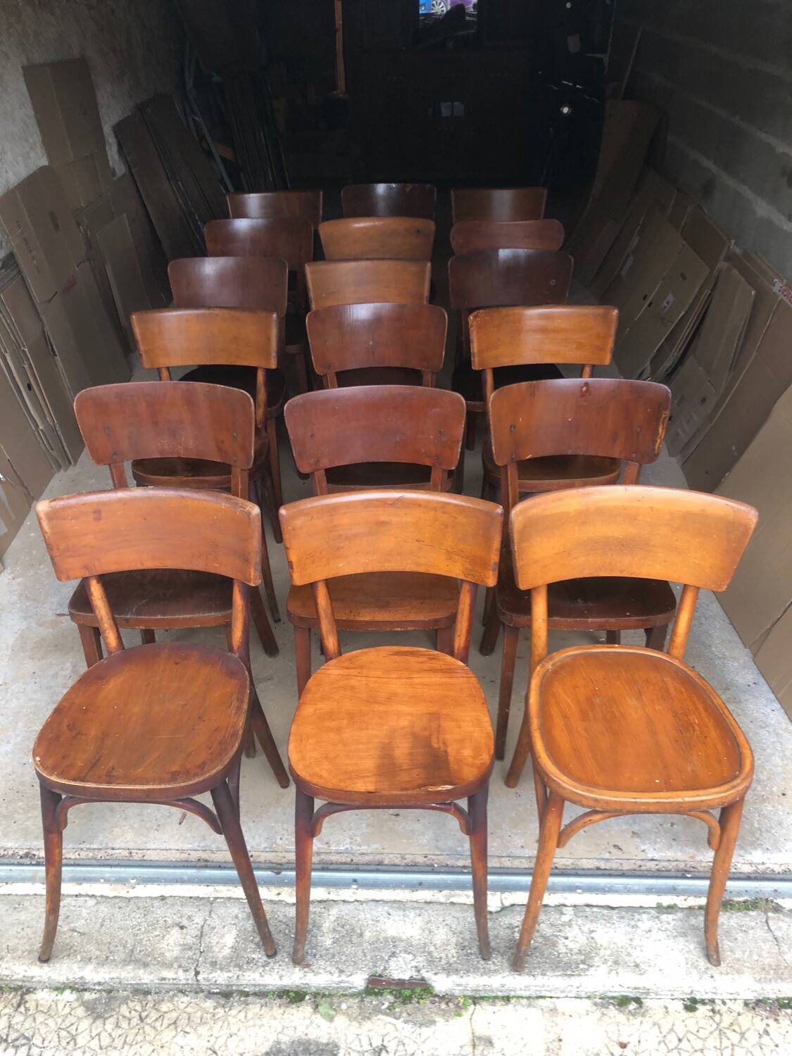 Set of 18 bistro chairs & Baumann