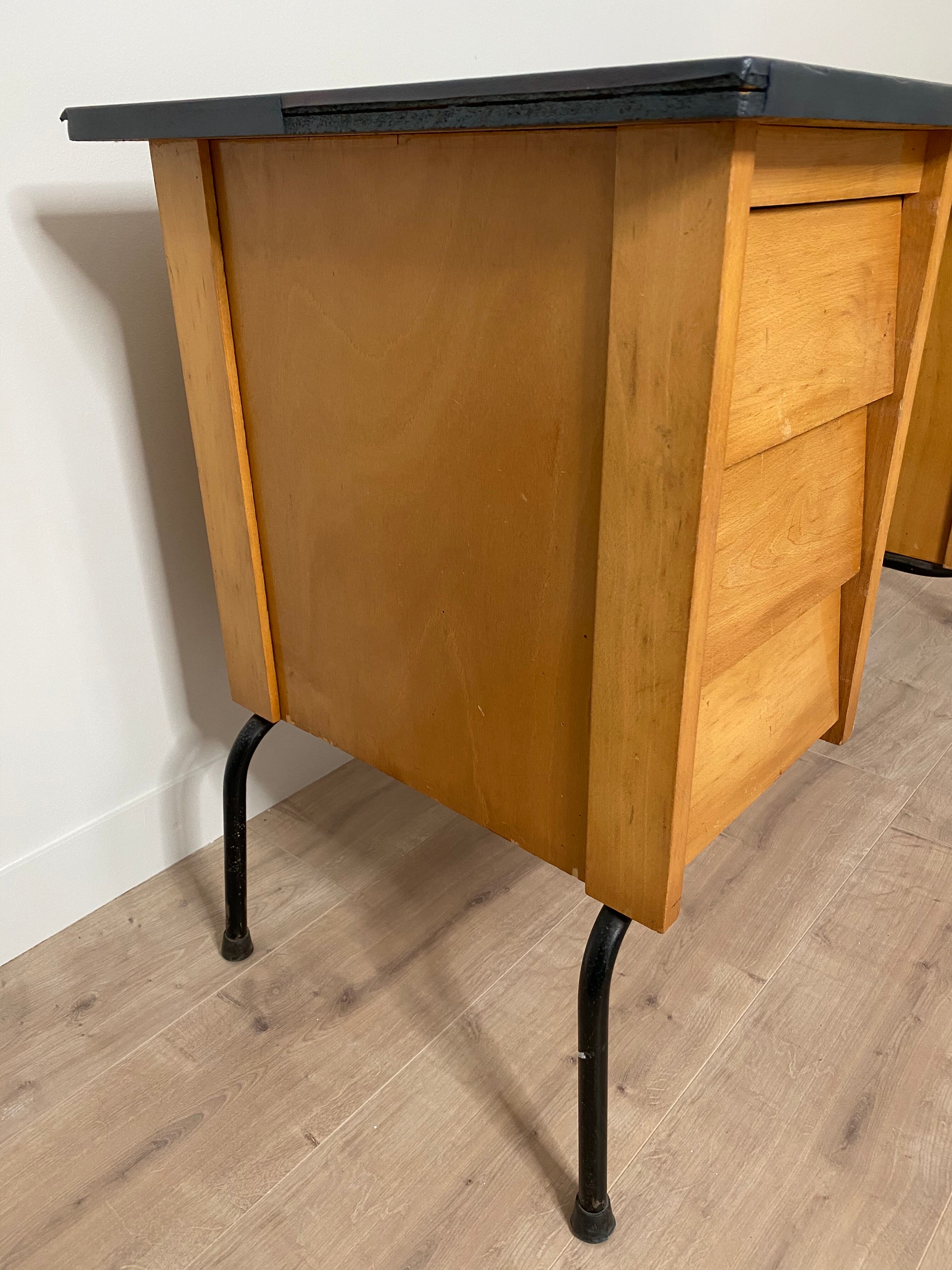 Vintage modernist office