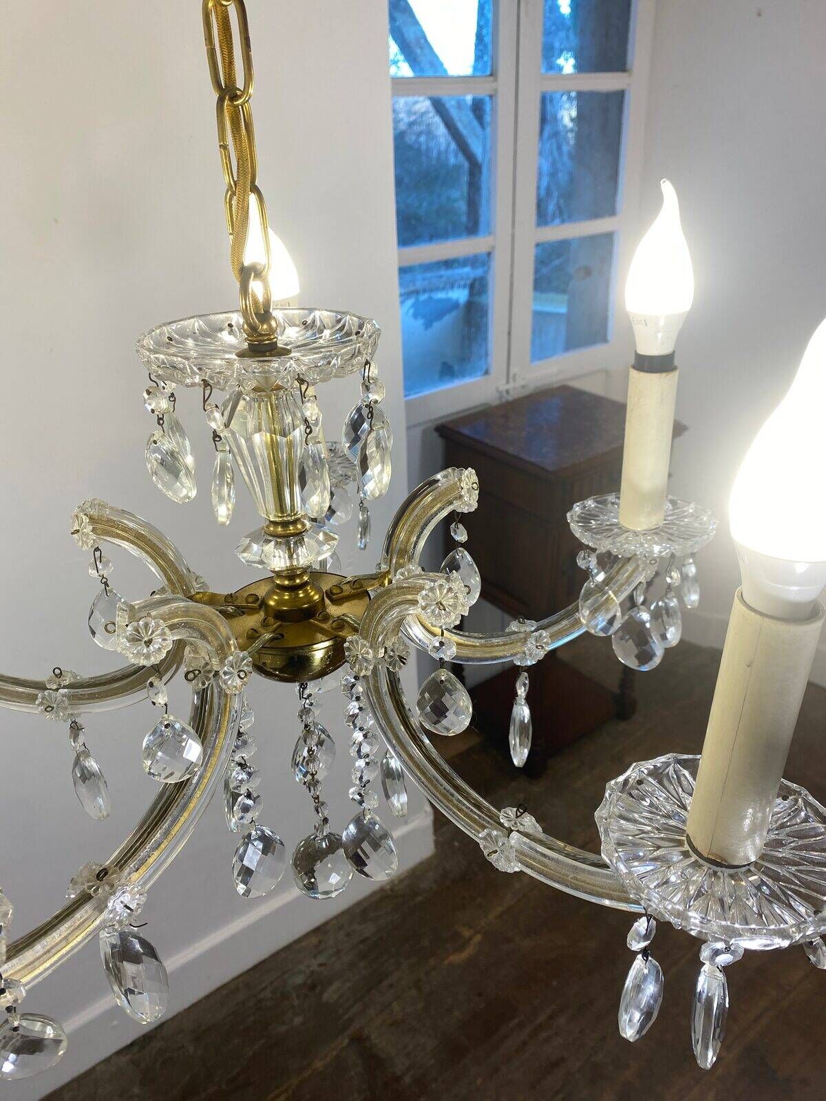 Louis XV style chandelier, glass pendants, 6 lights