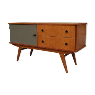 Compass feet sideboard