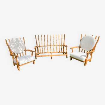 paire de fauteuils et canapé de  Guillerme et Chambron modèle "grand repos" 1970