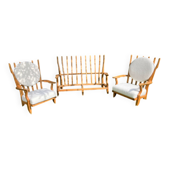 paire de fauteuils et canapé de  Guillerme et Chambron modèle "grand repos" 1970
