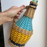 Scoubidou and wicker bottle with yellow and blue handle 70s