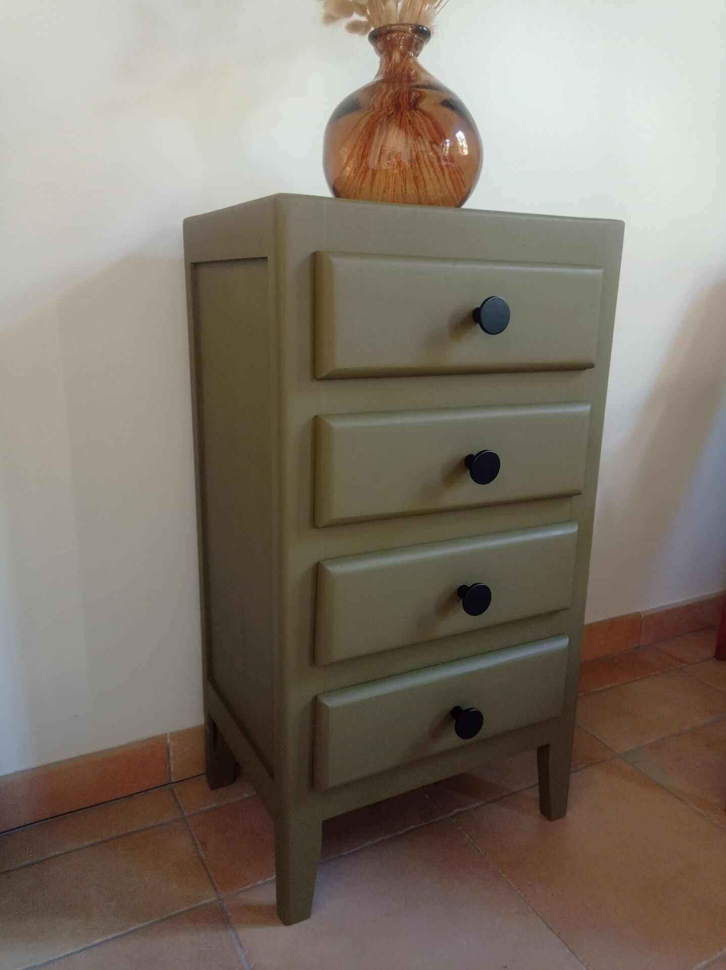 Chiffonnier vintage