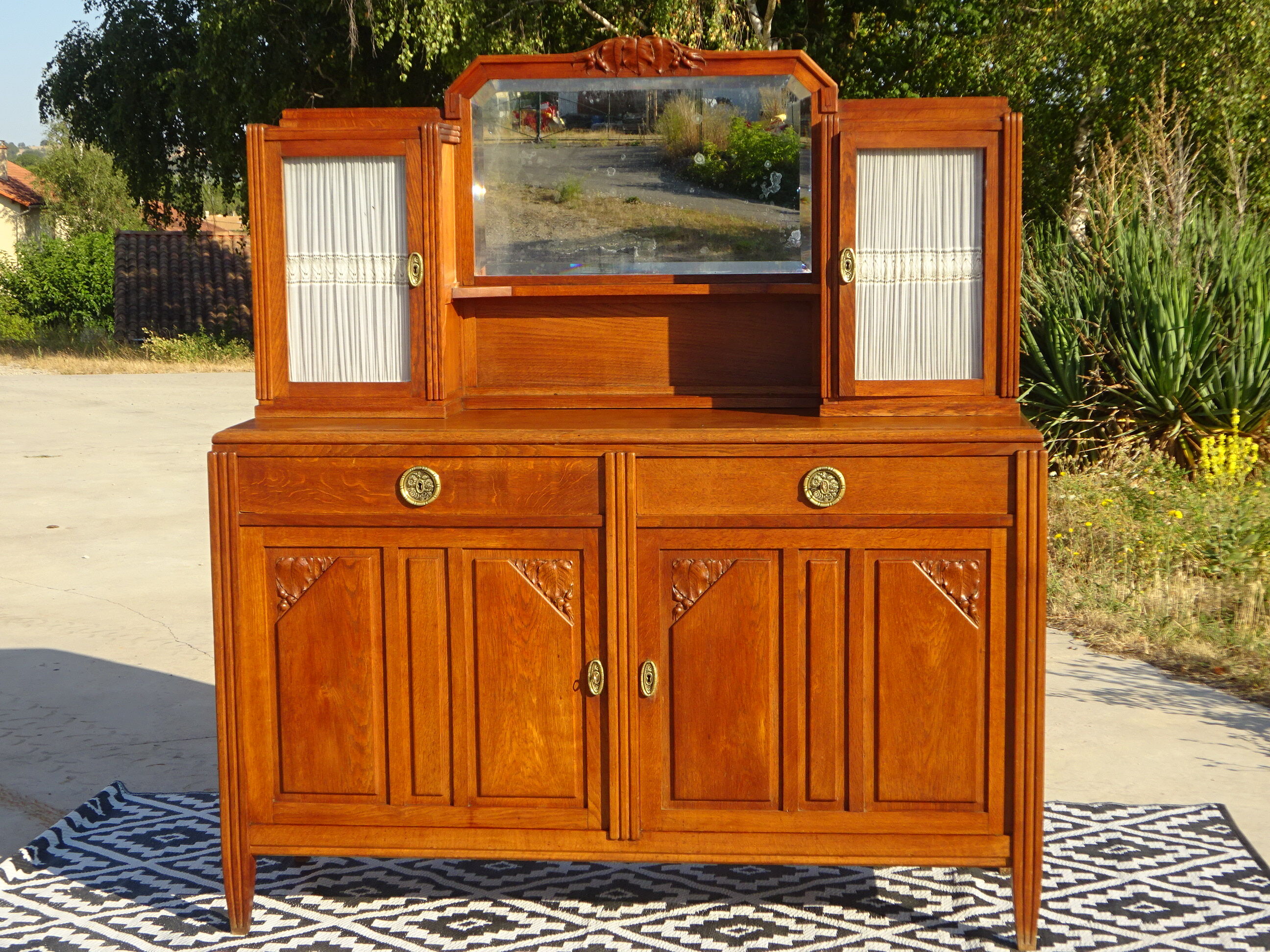 Buffet Art Déco avec guérites et miroir
